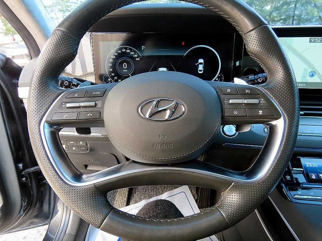 HYUNDAI Grandeur - Vista 8