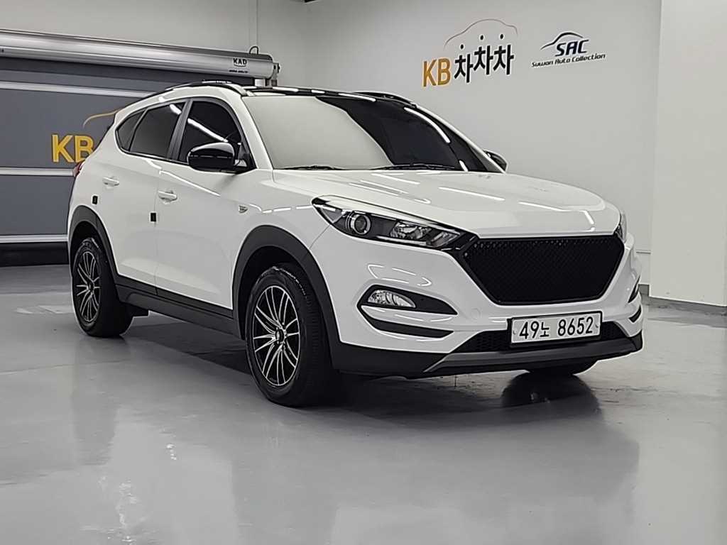 HYUNDAI Tucson - Vista 5
