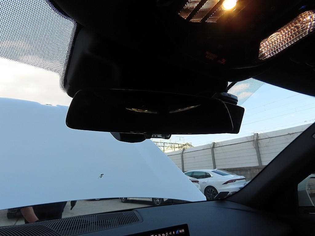 BMW 5 Series 2025 Blanco - Importación desde Corea - HF Imports Iquique - Foto 15