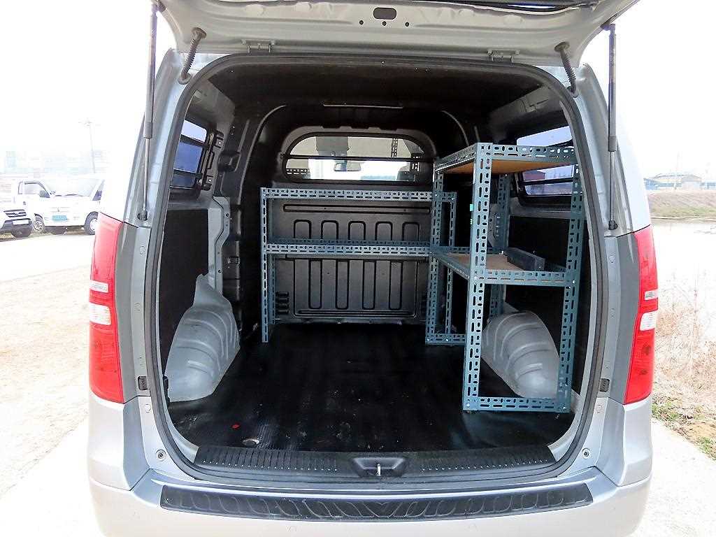 HYUNDAI Starex 2015 Gris - Importación desde Corea - HF Imports Iquique - Foto 17