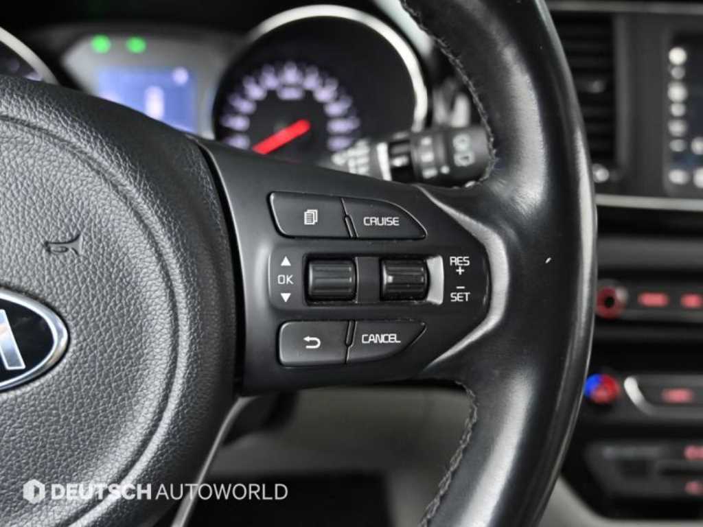 KIA Carnival 2017 Blanco - Importación desde Corea - HF Imports Iquique - Foto 17