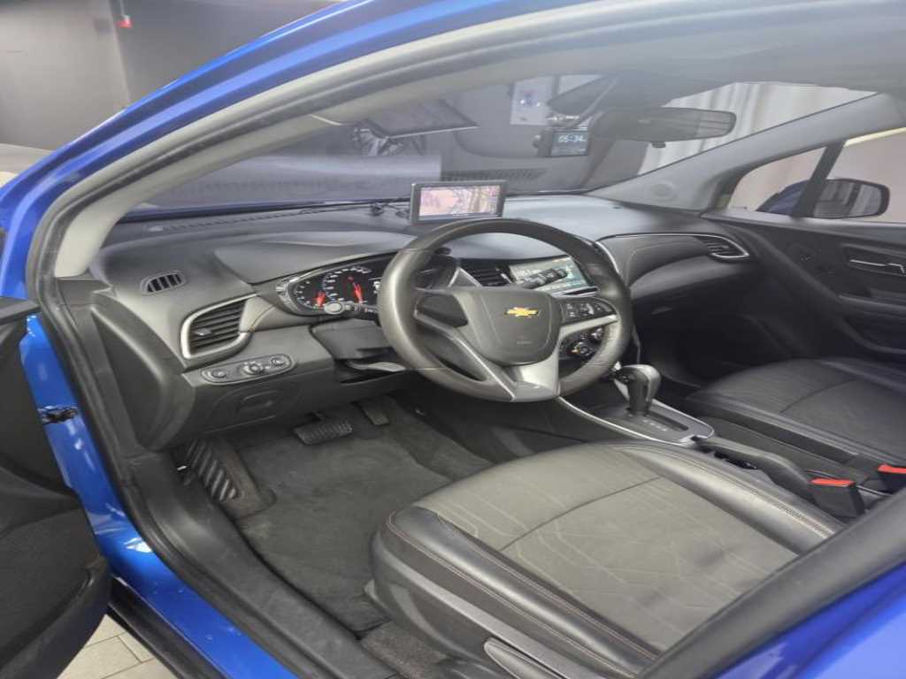 Chevrolet Trax - Vista 8