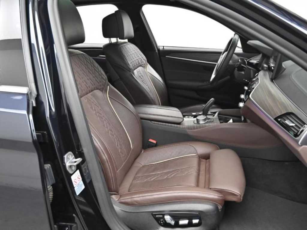 BMW 5 Series - Vista 10