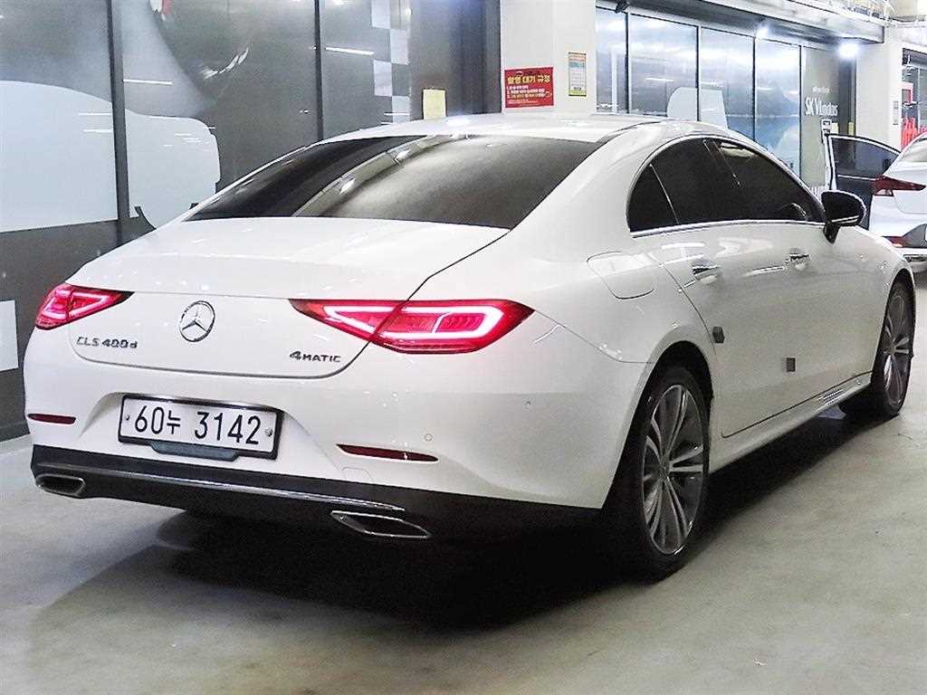 Mercedes Benz CLS Class - Vista 4