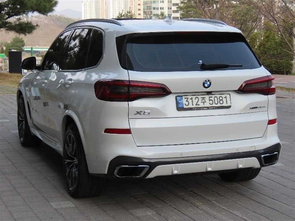BMW X5 - Vista 4