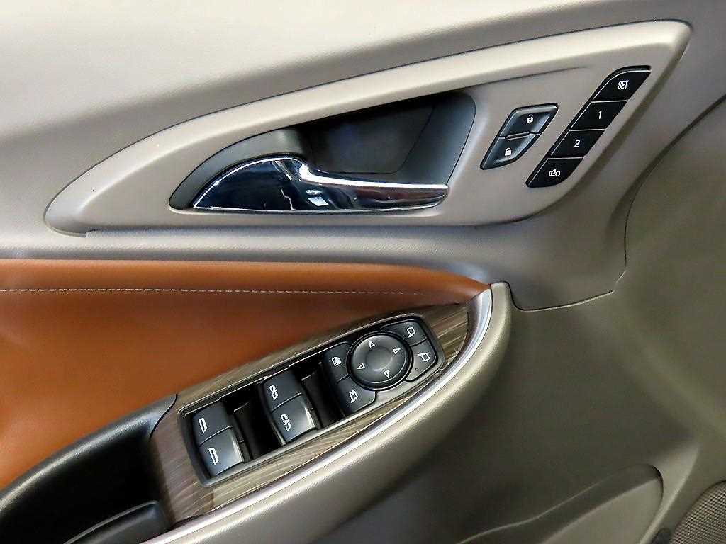 Chevrolet Malibu 2017 Gris - Importación desde Corea - HF Imports Iquique - Foto 13