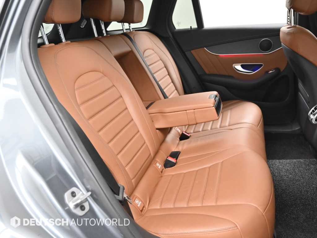 Mercedes Benz GLC Class - Vista 12