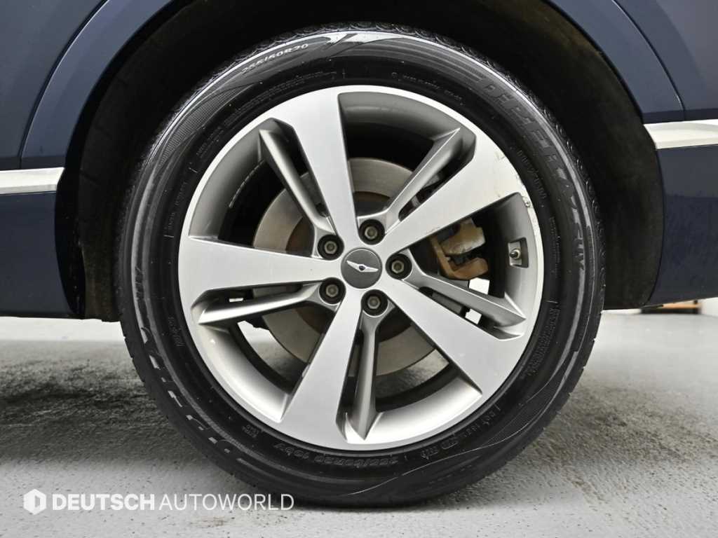 Genesis GV80 - Vista 5