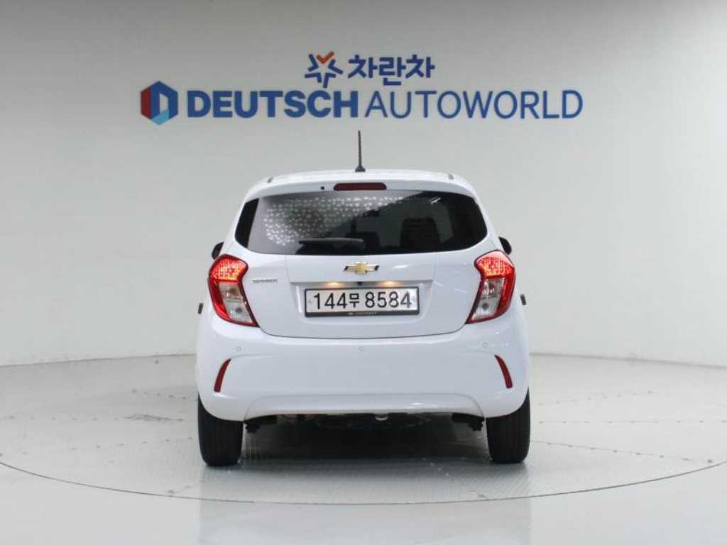 Chevrolet Spark - Vista 4