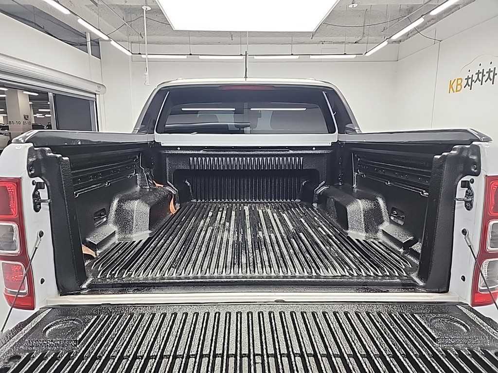 Ford Ranger 2022 Blanco - Importación desde Corea - HF Imports Iquique - Foto 18
