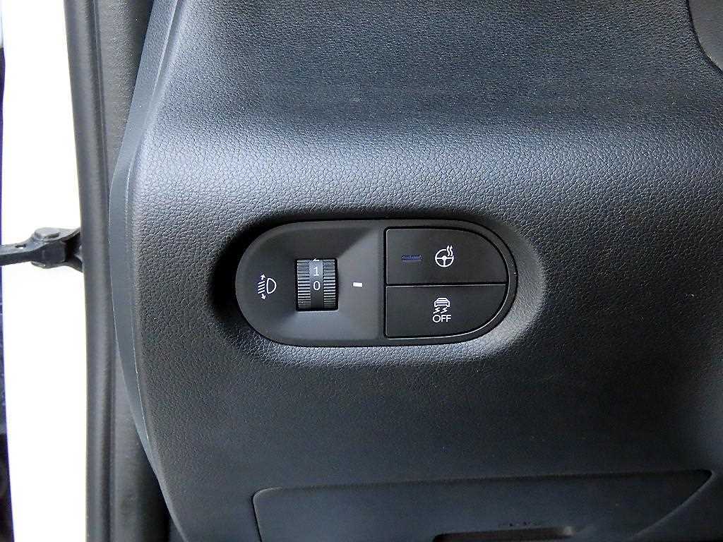 HYUNDAI Casper - Vista 12