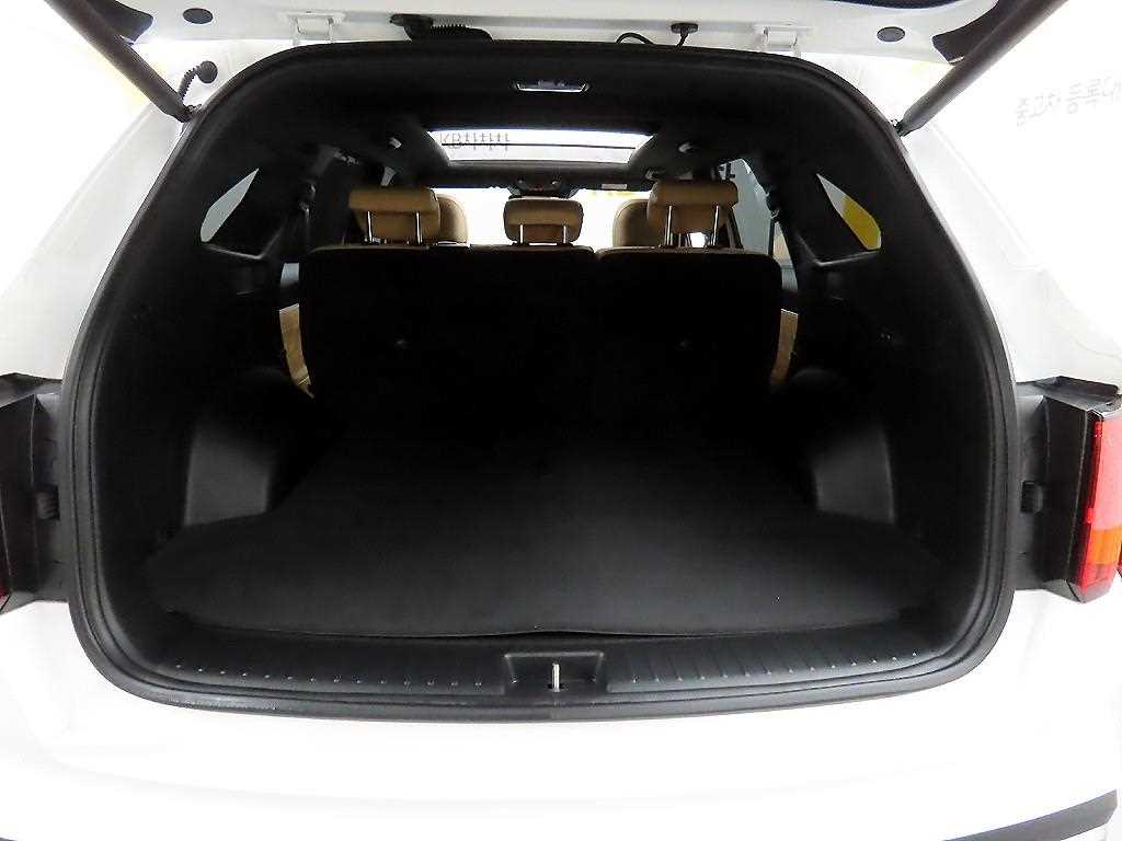 KIA Sorento 2022 - Importación desde Corea - HF Imports Iquique - Foto 18