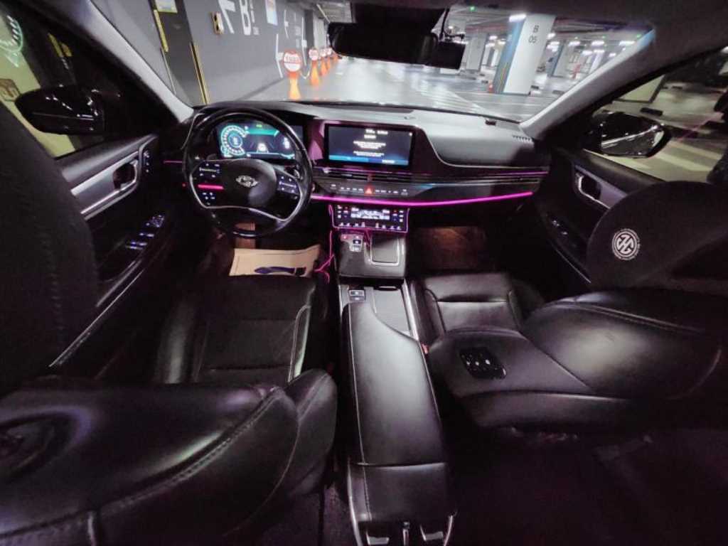 HYUNDAI Grandeur - Vista 6