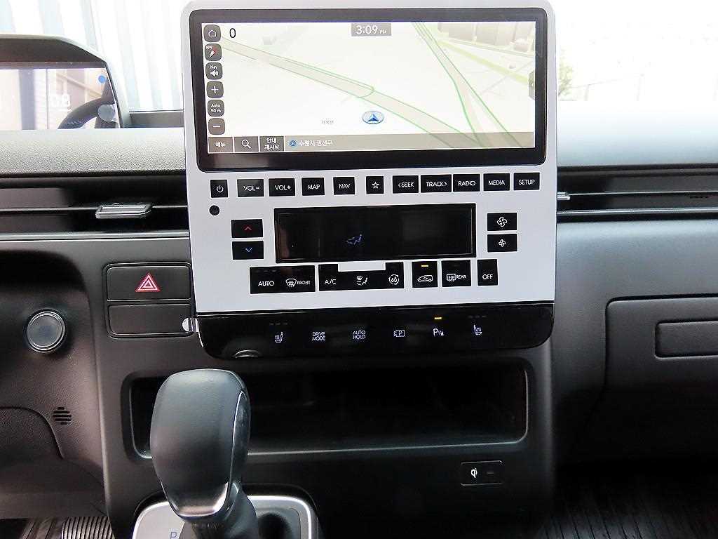 HYUNDAI Staria 2025 Negro - Importación desde Corea - HF Imports Iquique - Foto 14