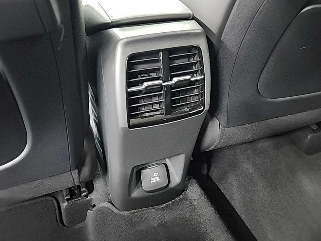 KIA Niro 2025 Blanco - Importación desde Corea - HF Imports Iquique - Foto 13