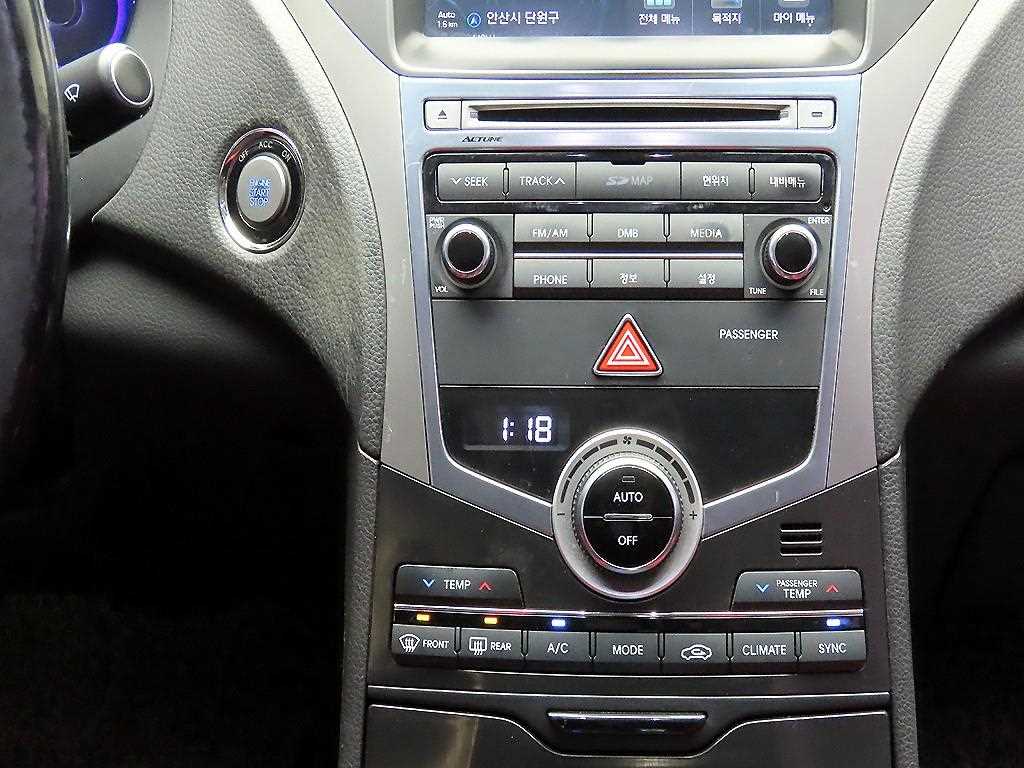 HYUNDAI Grandeur 2015 Negro - Importación desde Corea - HF Imports Iquique - Foto 16