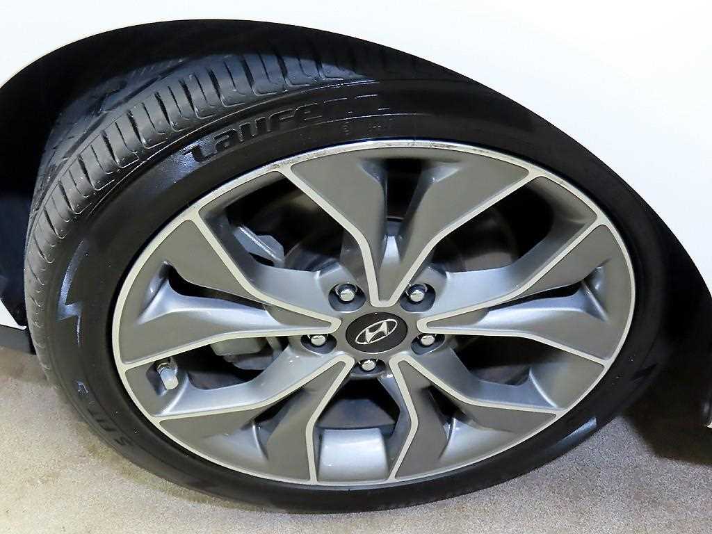 HYUNDAI i30 2020 Blanco - Importación desde Corea - HF Imports Iquique - Foto 20