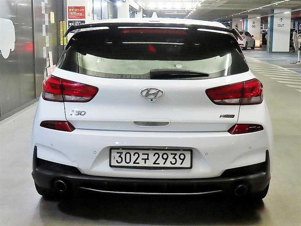 HYUNDAI i30 - Vista 5