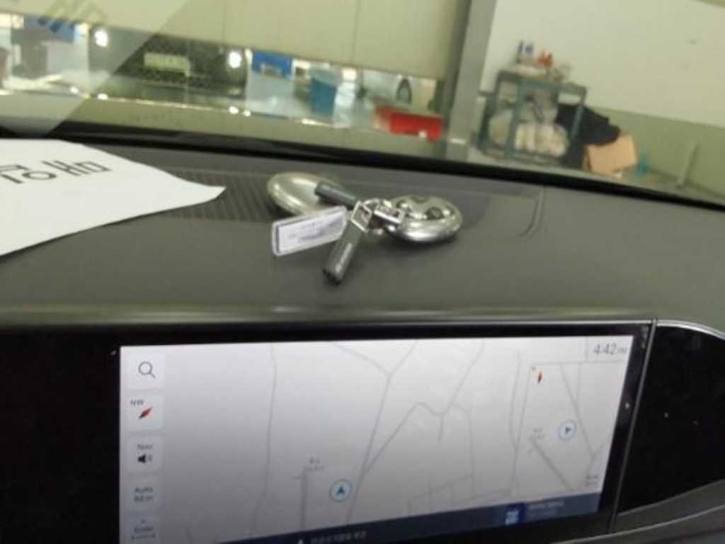 HYUNDAI Grandeur - Vista 7