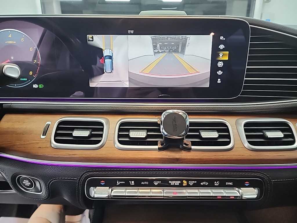 Mercedes Benz GLE Class - Vista 10