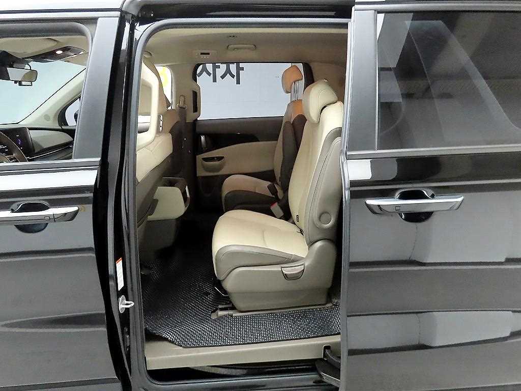 KIA Carnival 2021 Negro - Importación desde Corea - HF Imports Iquique - Foto 14