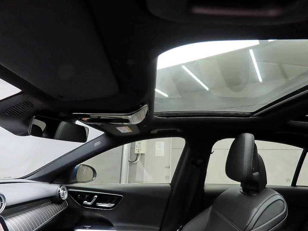 Mercedes Benz C Class 2022 Azul - Importación desde Corea - HF Imports Iquique - Foto 16