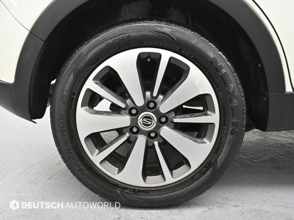 Ssangyong Korando - Vista 5