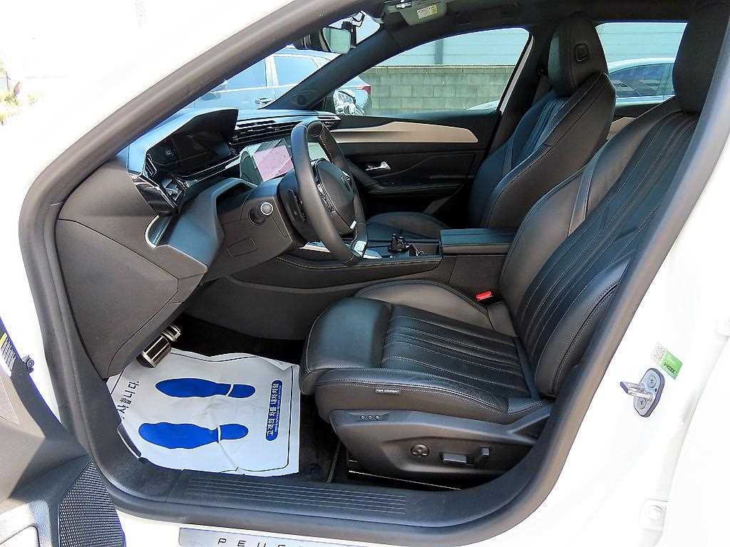 Peugeot 408 - Vista 5