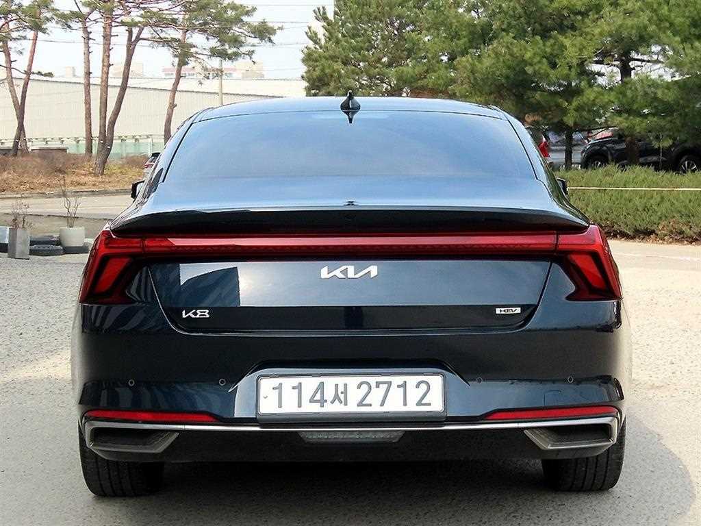 KIA K8 - Vista 4