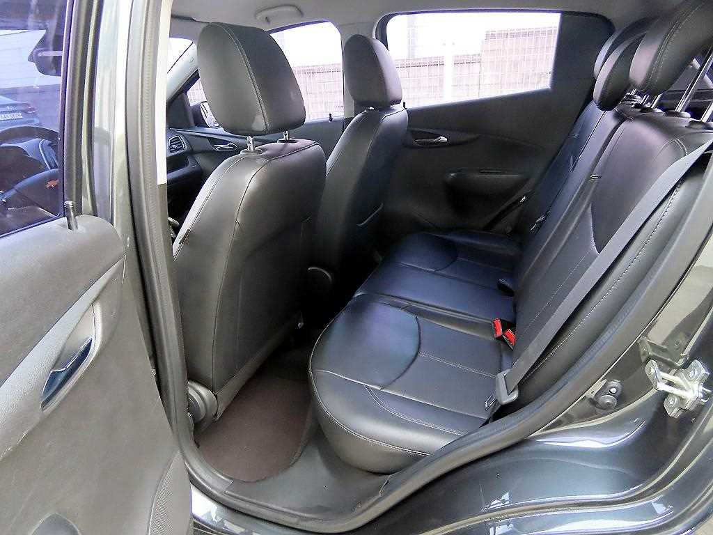 Chevrolet Spark - Vista 6