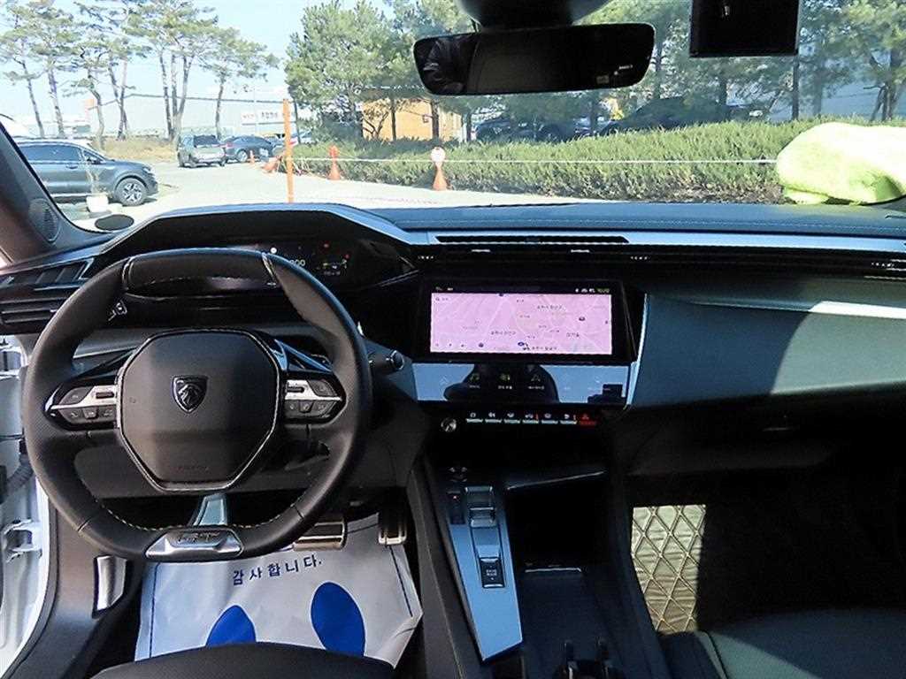 Peugeot 408 - Vista 7