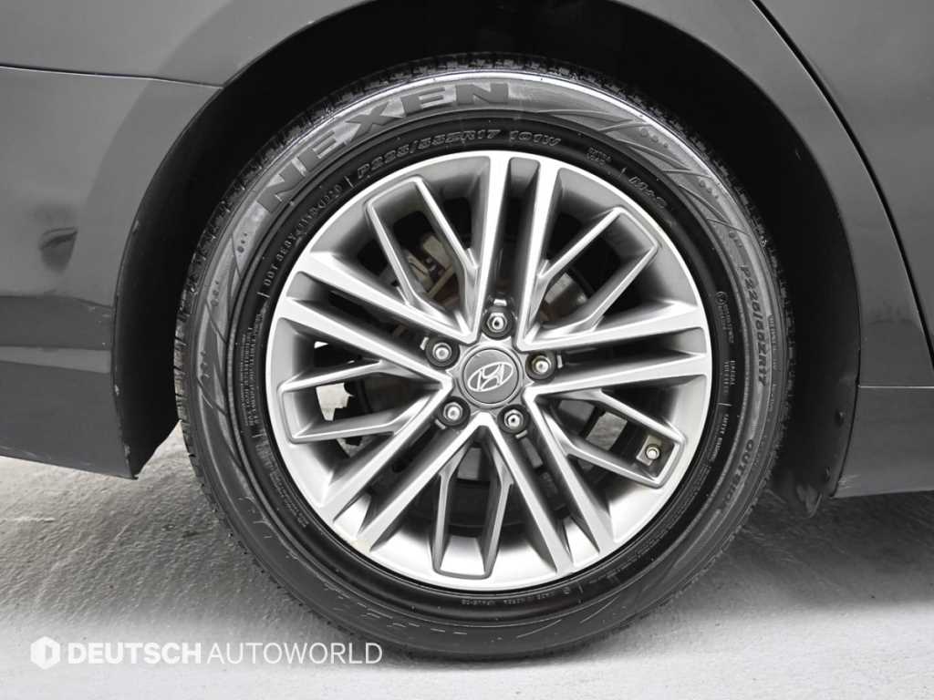 HYUNDAI Grandeur - Vista 5