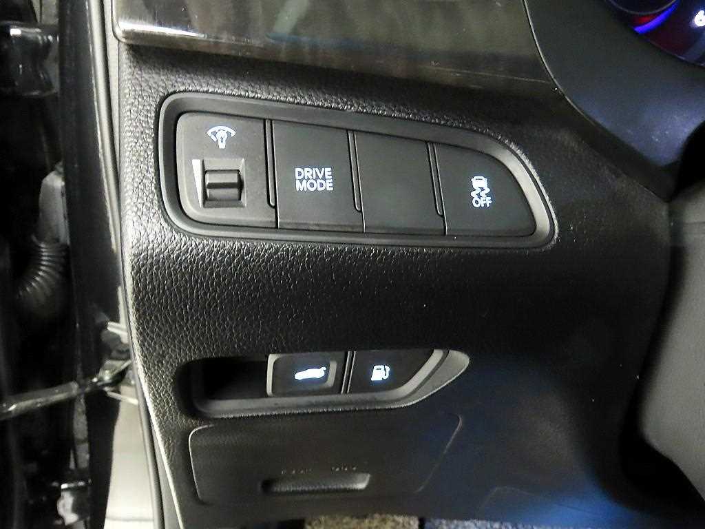 HYUNDAI Grandeur - Vista 12