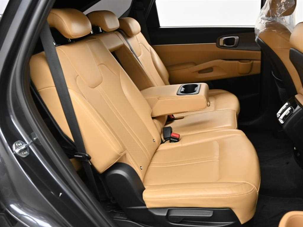 KIA Sorento - Vista 12