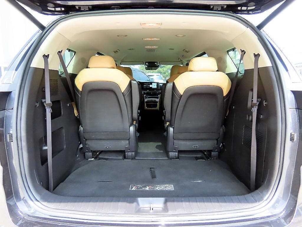 KIA Carnival 2021 Gris - Importación desde Corea - HF Imports Iquique - Foto 17