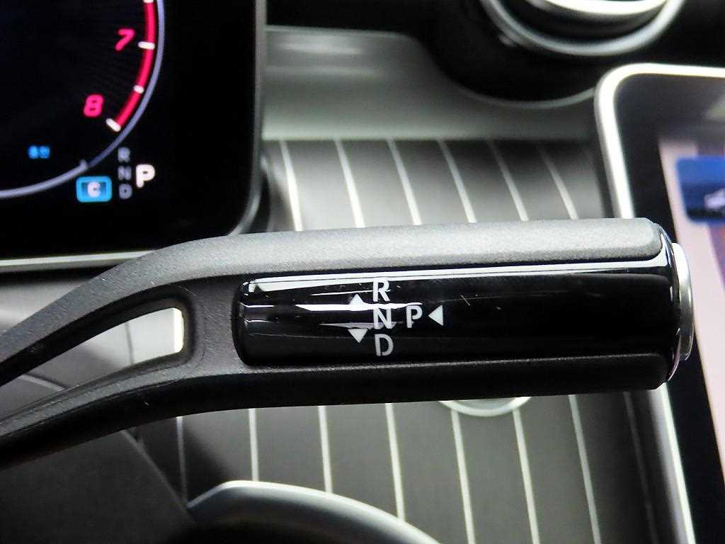 Mercedes Benz C Class - Vista 10