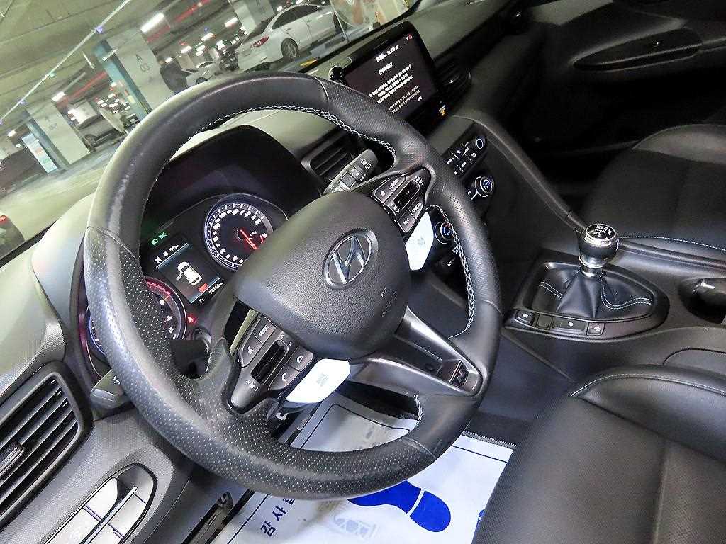 HYUNDAI Veloster - Vista 8