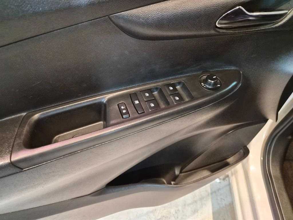 Chevrolet Spark - Vista 11