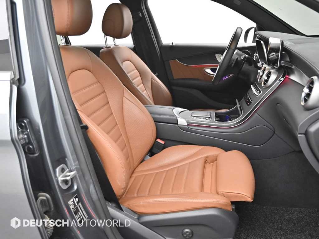 Mercedes Benz GLC Class - Vista 10