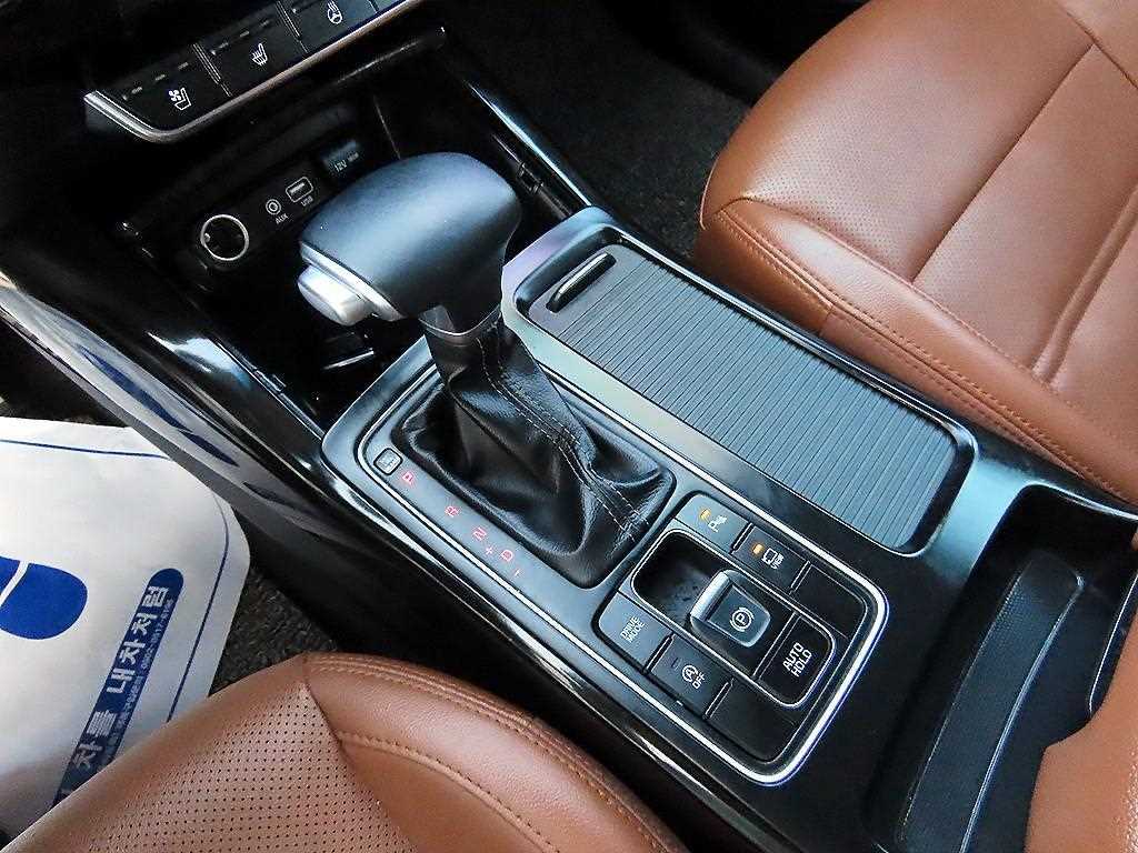 KIA Sorento - Vista 10