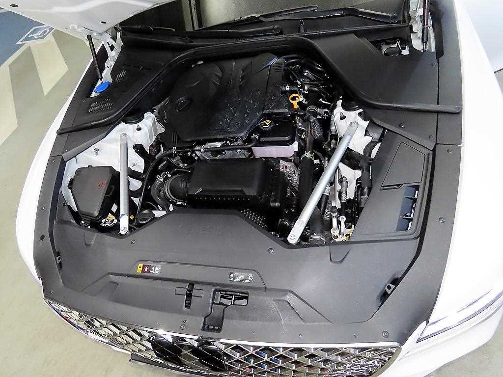 Genesis G80 2024 Blanco - Importación desde Corea - HF Imports Iquique - Foto 19