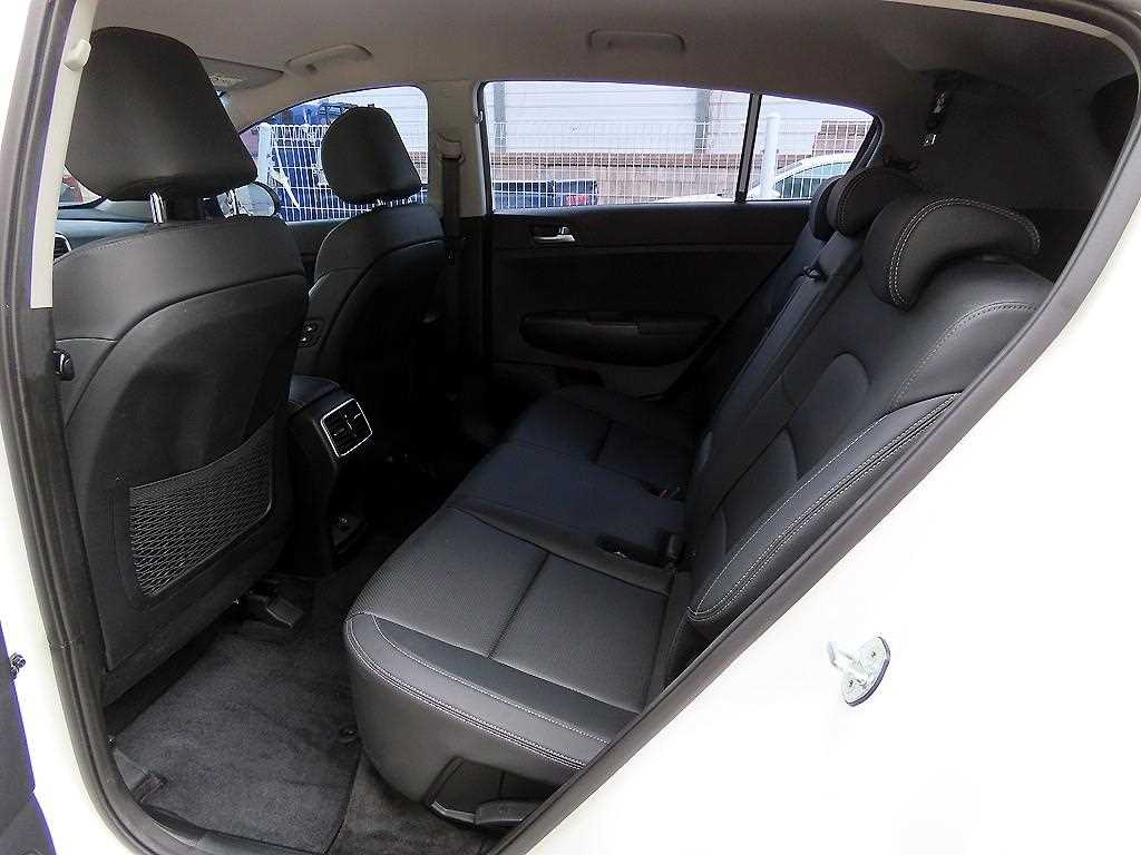 KIA Sportage - Vista 6