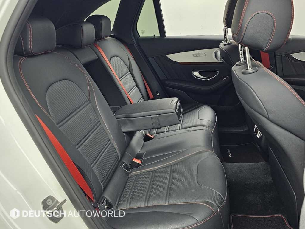 Mercedes Benz GLC Class - Vista 12