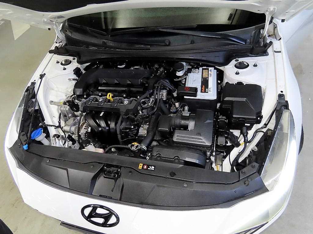 HYUNDAI Avante 2021 Blanco - Importación desde Corea - HF Imports Iquique - Foto 19