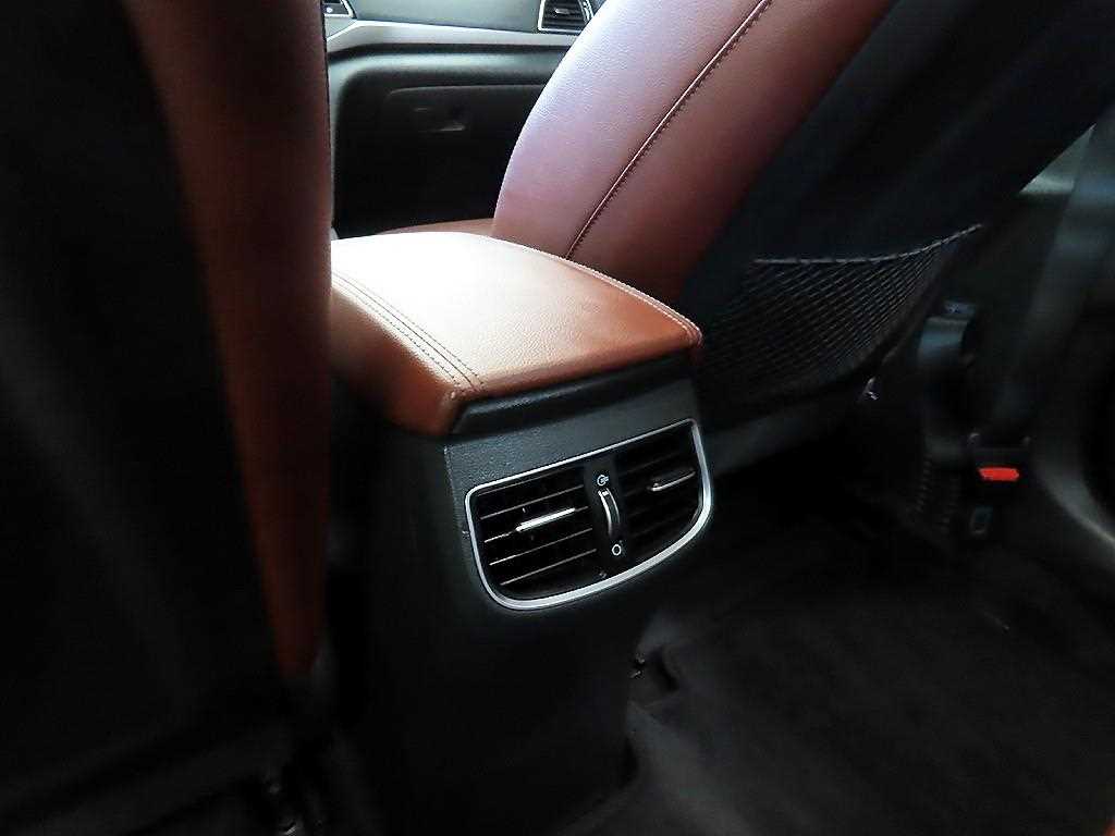 HYUNDAI Avante 2016 Gris - Importación desde Corea - HF Imports Iquique - Foto 16