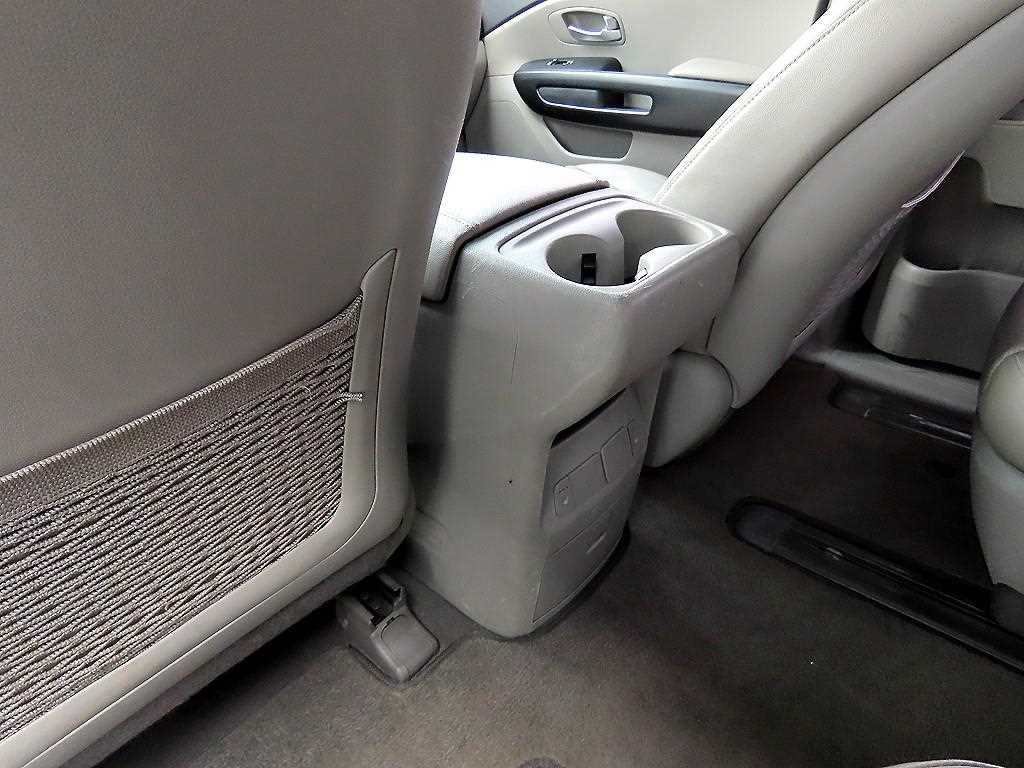 KIA Carnival 2015 Negro - Importación desde Corea - HF Imports Iquique - Foto 16