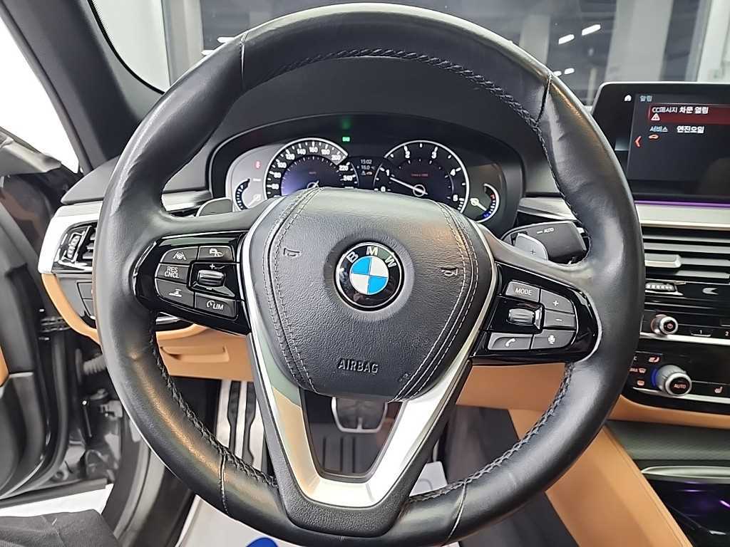 BMW 5 Series - Vista 9