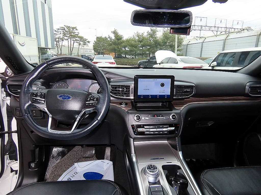 Ford Explorer - Vista 7