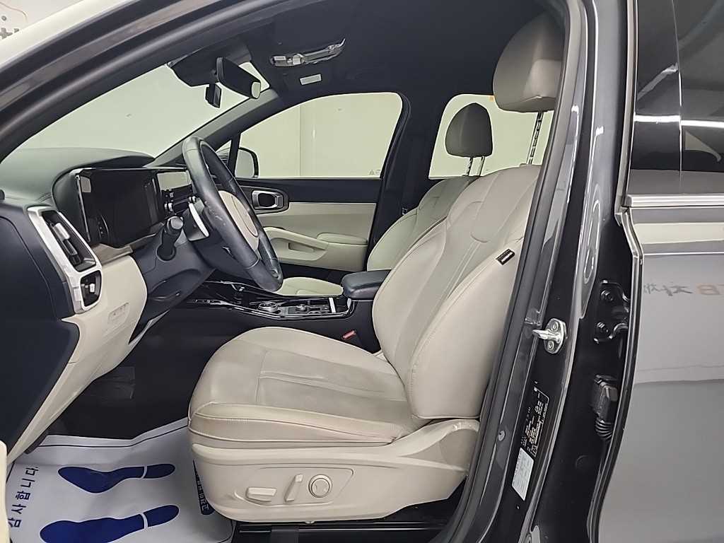 KIA Sorento - Vista 11