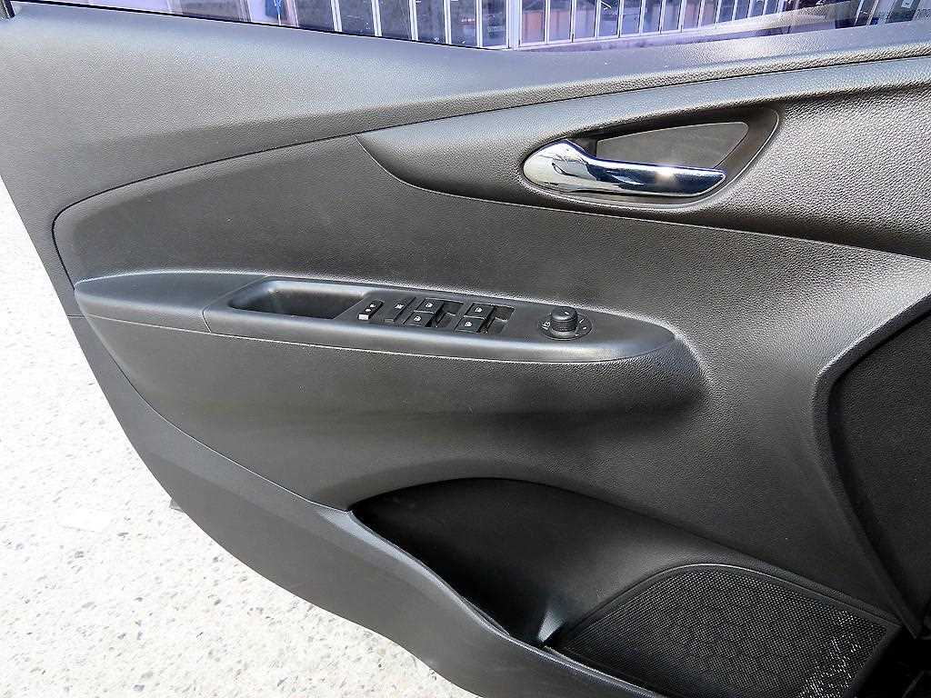 Chevrolet Spark - Vista 11